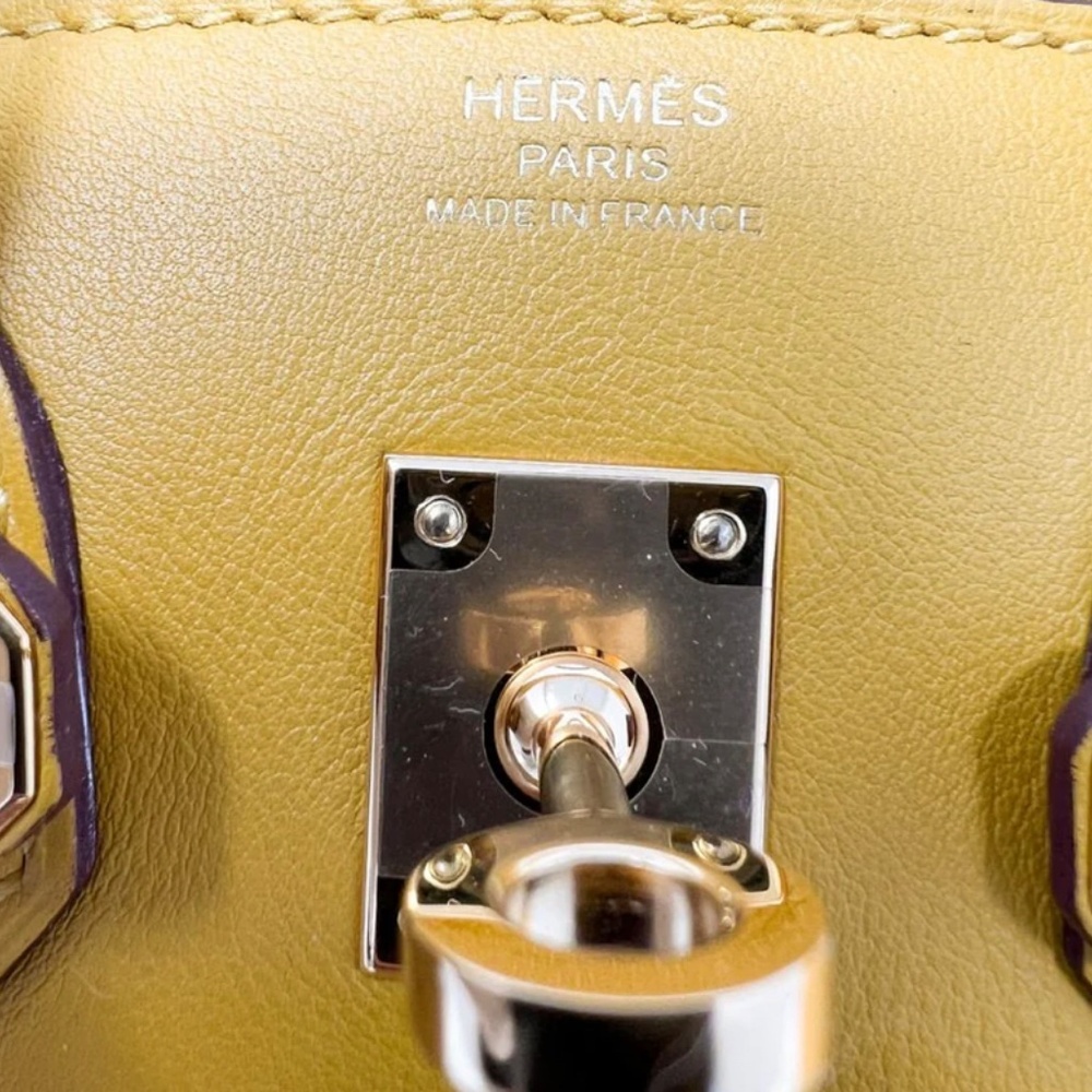 Authentic Hermes Birkin 25 Jaune Ambre Swift Gold Hardware - Picture 8 of 10